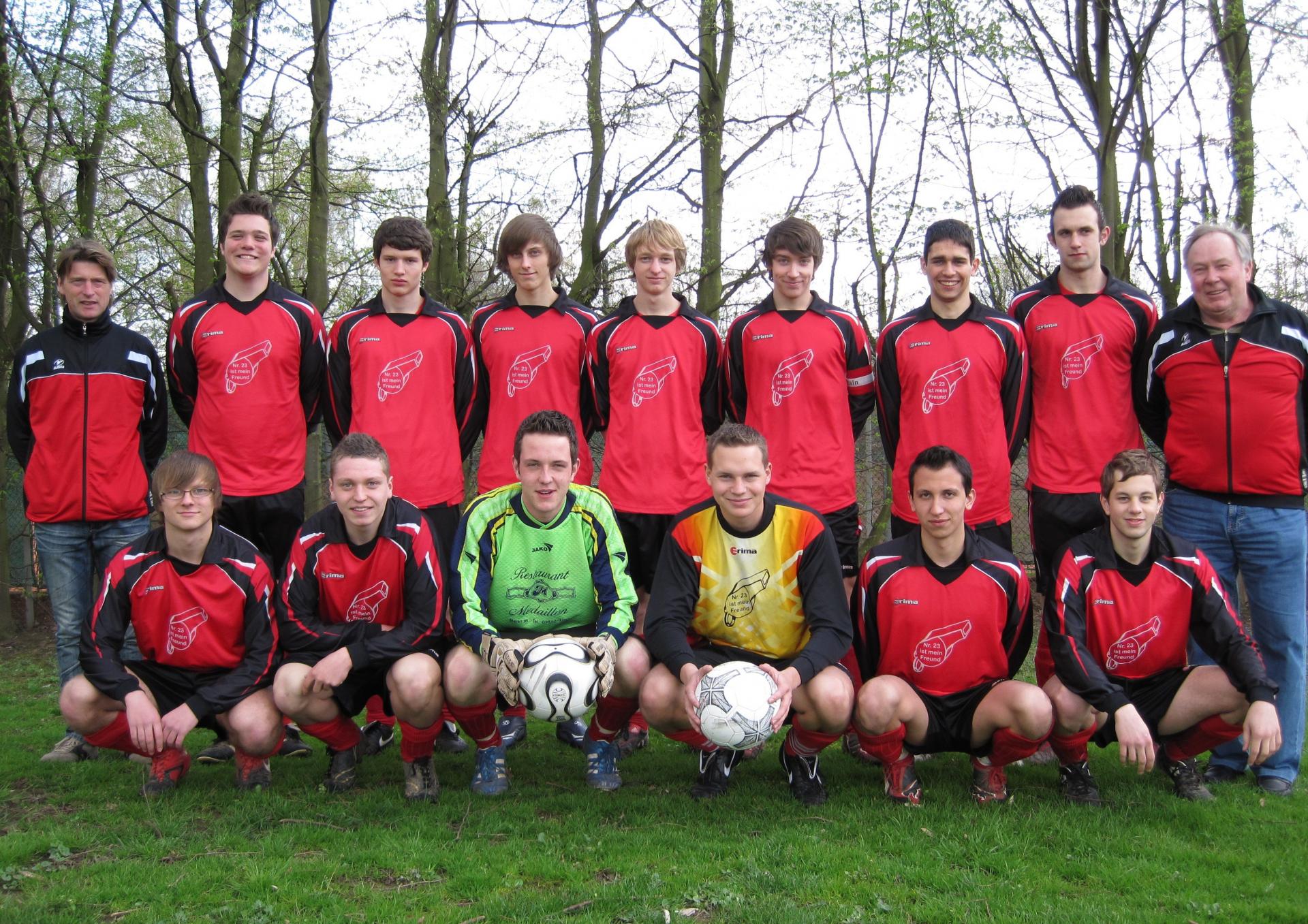 Unsere A-Jugend im Jubiläumsjahr 2010.